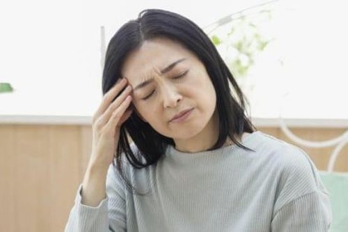 Vượt qua mãn kinh nhẹ nhàng khi nhận diện sớm 5 triệu chứng