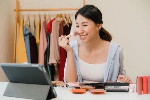Cơ quan thuế 'nhắc nhở' doanh nghiệp kinh doanh TMĐT
