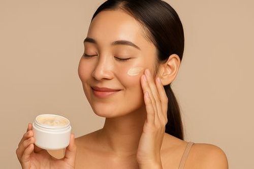 Những hiểu lầm phổ biến khiến phụ nữ chăm mãi vẫn không khỏe đẹp hơn