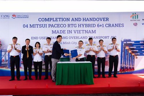 Tân Cảng Cát Lái tiếp nhận 4 cẩu RTG Hybrid góp phần hiện đại hóa và xanh hóa cảng biển