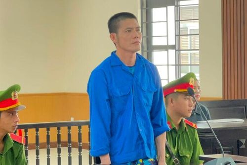 Hung hăng chém bạn nhậu