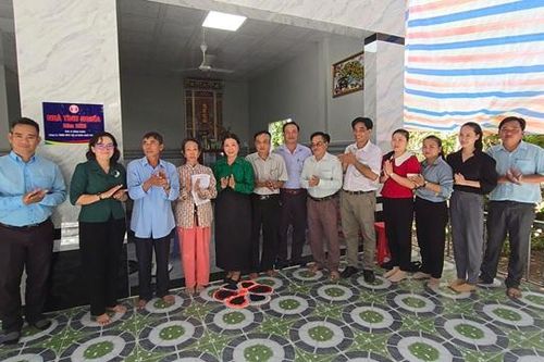 TP Sa Đéc bàn giao nhà tình nghĩa cho thân nhân liệt sĩ