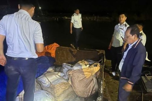Kiên Giang: Phát hiện, xử lý 60 tấn đường vi phạm nhãn mác xuất xứ