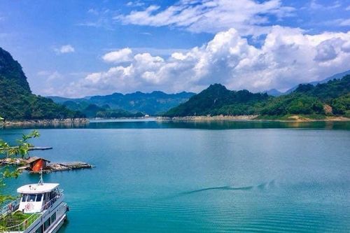 Hòa Bình: Đánh thức tiềm năng, thế mạnh phát triển văn hóa, du lịch