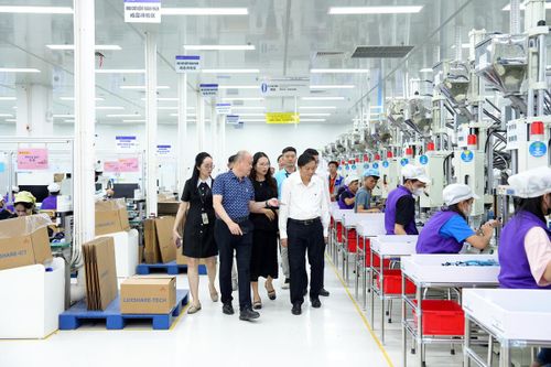 Nghệ An: Tháo gỡ khó khăn, thúc đẩy hạ tầng và nguồn nhân lực cho Khu công nghiệp VSIP