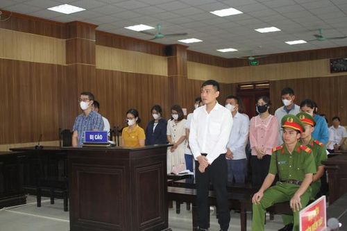 Tuyên án 44 bị cáo vụ đưa, nhận hối lộ tại Thanh Hóa