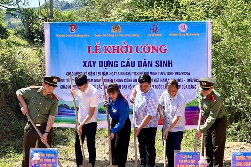 Khởi công xây dựng cầu dân sinh xóm Phúc Dùng (Quảng Hòa)