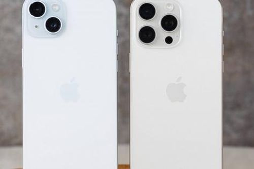 Giá iPhone chính hãng mới nhất giảm sốc, iPhone 12 hạ kỷ lục, iPhone 16 Pro Max rẻ chưa từng thấy
