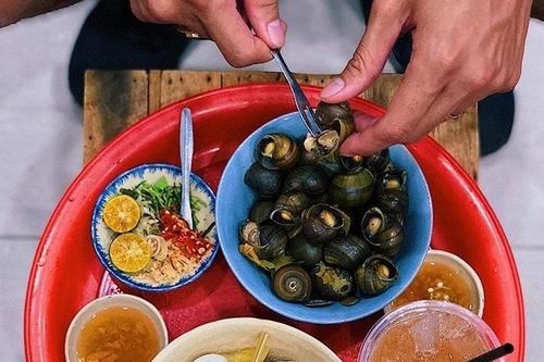 Ăn ốc sai cách, coi chừng rước bệnh vào người