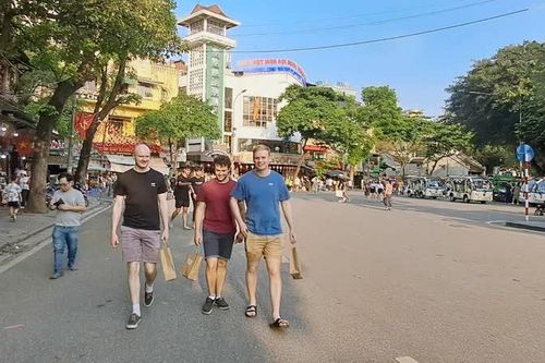 Báo chí là 'bệ phóng' cho du lịch tăng tốc