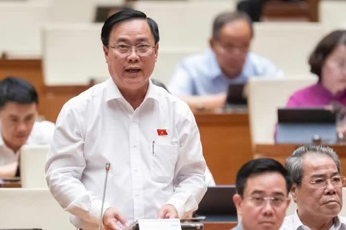 Đại biểu Quốc hội đề xuất tăng số lượng cán bộ, công chức cấp xã theo quy mô diện tích và dân số