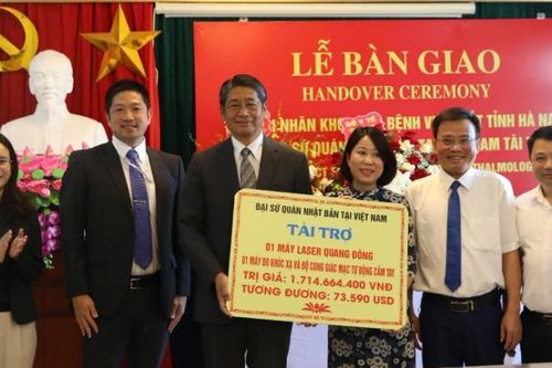 Nhật Bản hỗ trợ nâng cao năng lực khám chữa bệnh nhãn khoa tại tỉnh Hà Nam