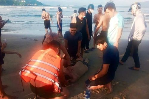 BĐBP cứu người đuối nước