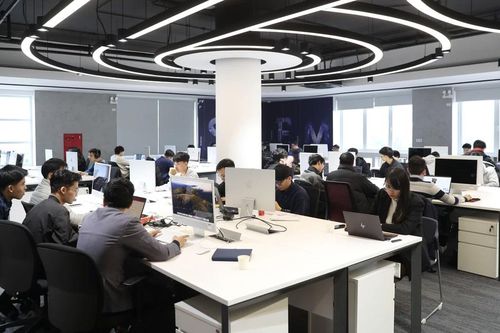 Đại học Quốc gia Hà Nội đào tạo cử nhân chuẩn quốc tế 3 năm, liên thông tiến sĩ