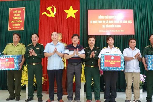 Làm đường giao thông nối từ Mũi Cà Mau ra cảng Hòn Khoai