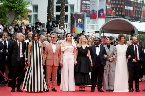 Liên hoan phim Cannes 2025: Lời tri ân xúc động, khoảnh khắc tôn vinh huyền thoại và những thông điệp nhân văn