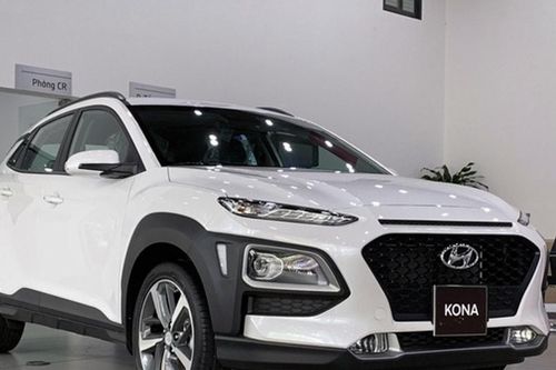 Đại lý ô tô thu thêm phí phát sinh các dòng xe 'hot' có thể vi phạm pháp luật