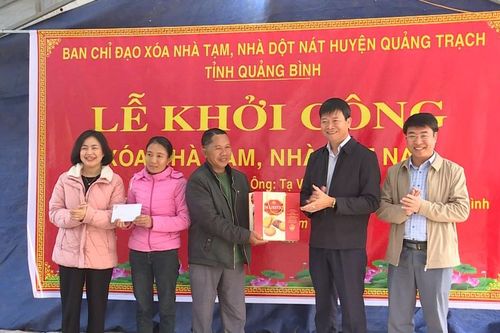 Huyện đầu tiên ở Quảng Bình hoàn thành chương trình xóa nhà tạm, nhà dột nát