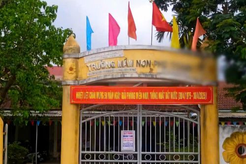 Nữ phó hiệu trưởng ở Huế bị kỷ luật vì quan hệ bất chính với người đã có vợ