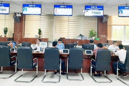 Xử lý kỷ luật đối với cán bộ, công chức, viên chức trong thi hành pháp luật về xử lý vi phạm hành chính ra sao?