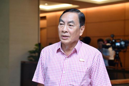 Cán bộ công tâm, thường xuyên kiểm tra cơ sở sẽ ngăn chặn được các vụ sữa giả, thực phẩm giả