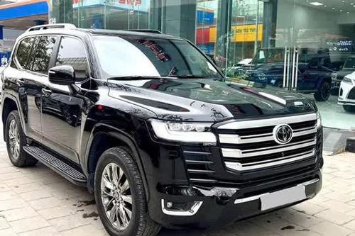 Top 10 ôtô ế khách nhất tại Việt Nam tháng 4/2025: Toyota chiếm số đông