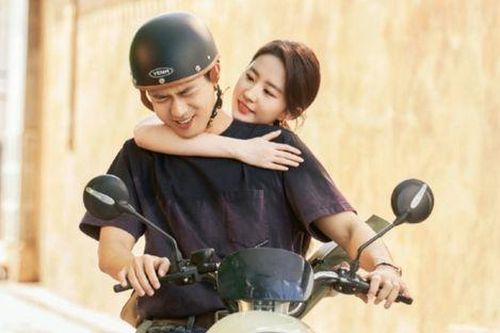 Lưu Diệc Phi có động thái gây tò mò với bạn trai tin đồn