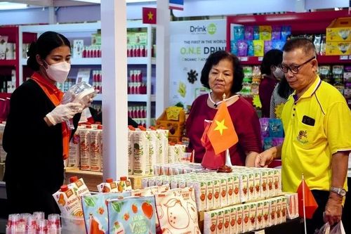 Thương mại Việt Nam - Thái Lan: Động lực từ 'Ba kết nối'