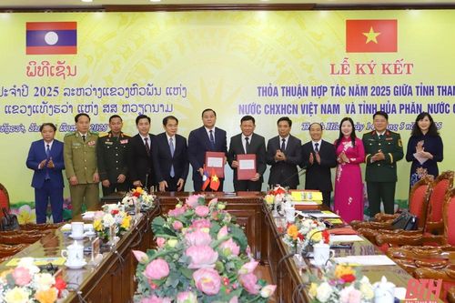 Hai tỉnh Thanh Hóa - Hủa Phăn hội đàm, ký kết thỏa thuận hợp tác năm 2025