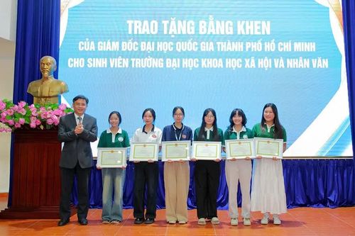 Đề cao lối sống văn minh, ứng xử văn hóa