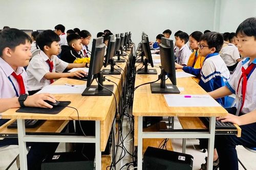 Ươm mầm tài năng công nghệ thông tin