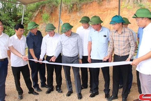 Đồng chí Chủ tịch UBND tỉnh kiểm tra thực địa Đề án 666 tại huyện Quỳnh Nhai