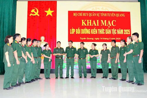 Bộ CHQS tỉnh khai mạc lớp bồi dưỡng kiến thức dân tộc năm 2025