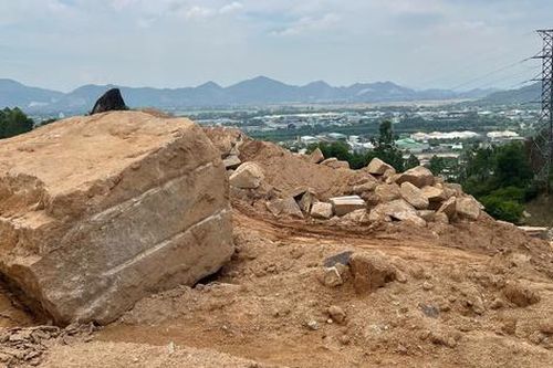 Bình Định: Khai thác khoáng sản vượt phép, một doanh nghiệp bị phạt hơn 1 tỷ đồng