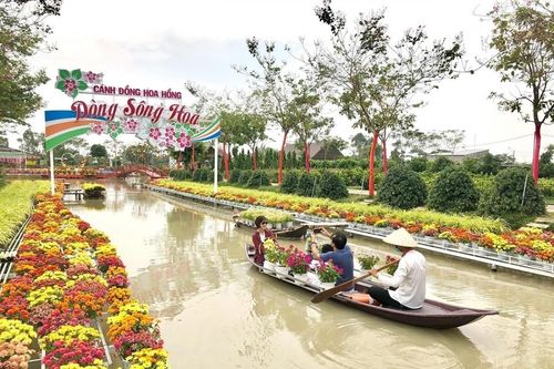 Đồng Tháp đặt mục tiêu tổng thu từ du lịch năm 2025 đạt gần 2.500 tỷ đồng