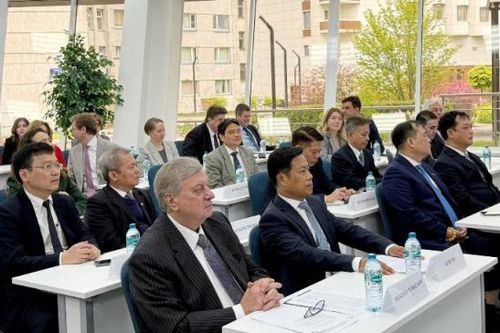 Lần đầu tiên tổ chức 'Tuần lễ giáo dục trực tuyến' giữa Đại học Quốc gia Hà Nội và Đại học Quốc gia Quan hệ Quốc tế Moskva