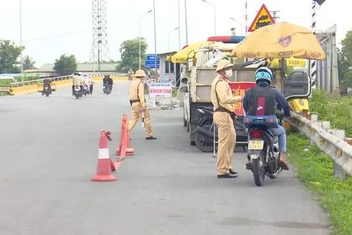 CATP tăng cường xử lý vi phạm tốc độ tại Phú Xuyên