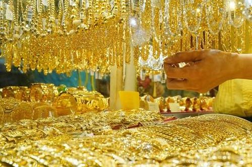Thủ tục xin cấp giấy chứng nhận đủ điều kiện sản xuất vàng trang sức như thế nào?