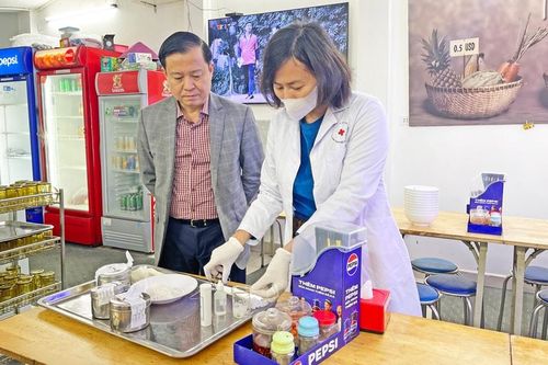 Bất an ẩm thực đường phố mùa nắng nóngBài cuối: Trách nhiệm không của riêng ai