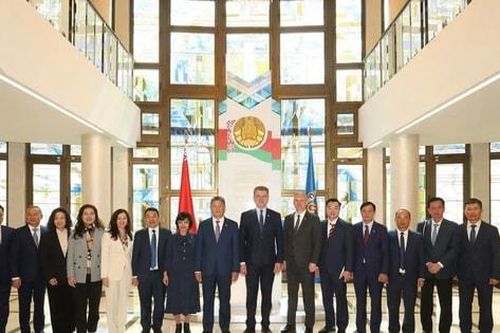 Đoàn công tác thành phố Hà Nội thăm, làm việc tại Belarus