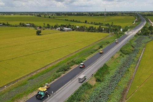Phấn đấu hoàn thành nâng cấp tuyến Lộ Tẻ - Rạch Sỏi trong tháng 8/2025