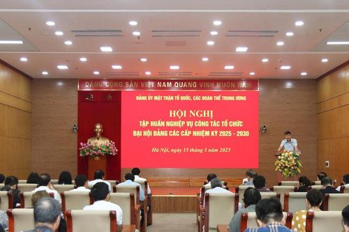 Thể hiện tinh thần trách nhiệm cao nhất trong tổ chức Đại hội Đảng các cấp