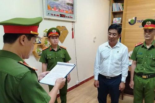 Khởi tố Hiệu trưởng Trường Cao đẳng Công thương miền Trung