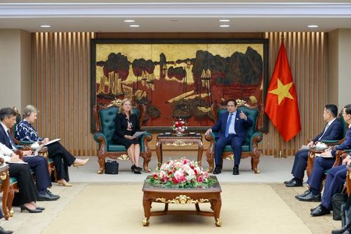 Thủ tướng đề nghị WB tiếp tục hỗ trợ Việt Nam xây dựng hạ tầng chiến lược