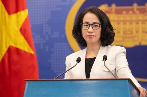 Phản ứng của Việt Nam trước việc Trung Quốc ban hành lệnh cấm đánh bắt cá ở Biển Đông