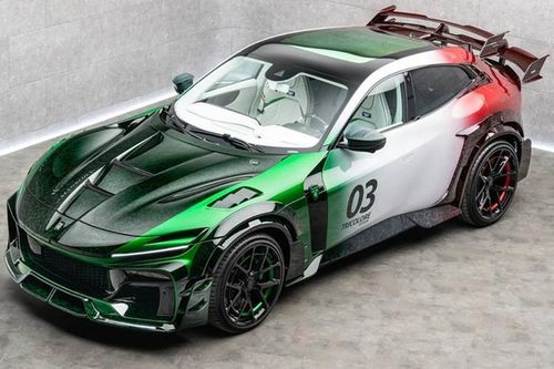 Ferrari Purosangue 'hàng độc' độ Pugnator Tricolore Mansory
