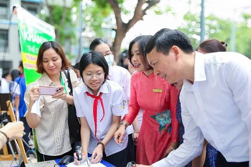 STEM giúp học sinh ước mơ, thử sức và bứt phá cùng khoa học