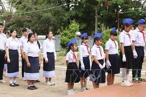Người Việt tại Savannakhet (Lào) mừng sinh nhật Bác Hồ