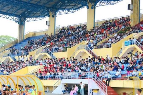 Sân Tự do và những buồn vui cùng bóng đá Huế
