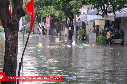 Chợ Thủ Đức cứ mưa là ngập, cơ quan chức năng nói gì?